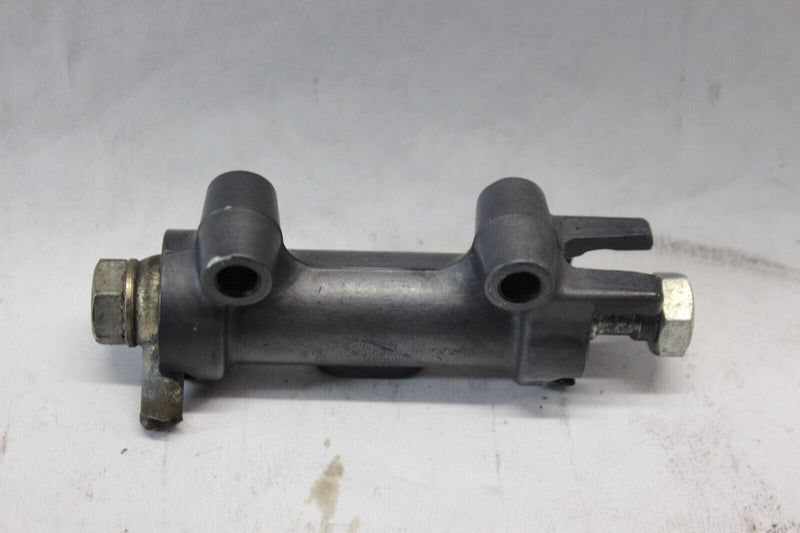 FRONT BRAKE HOSE JOINT W/SCREW 43061-1002 1982 Kawasaki Spectre KZ750N