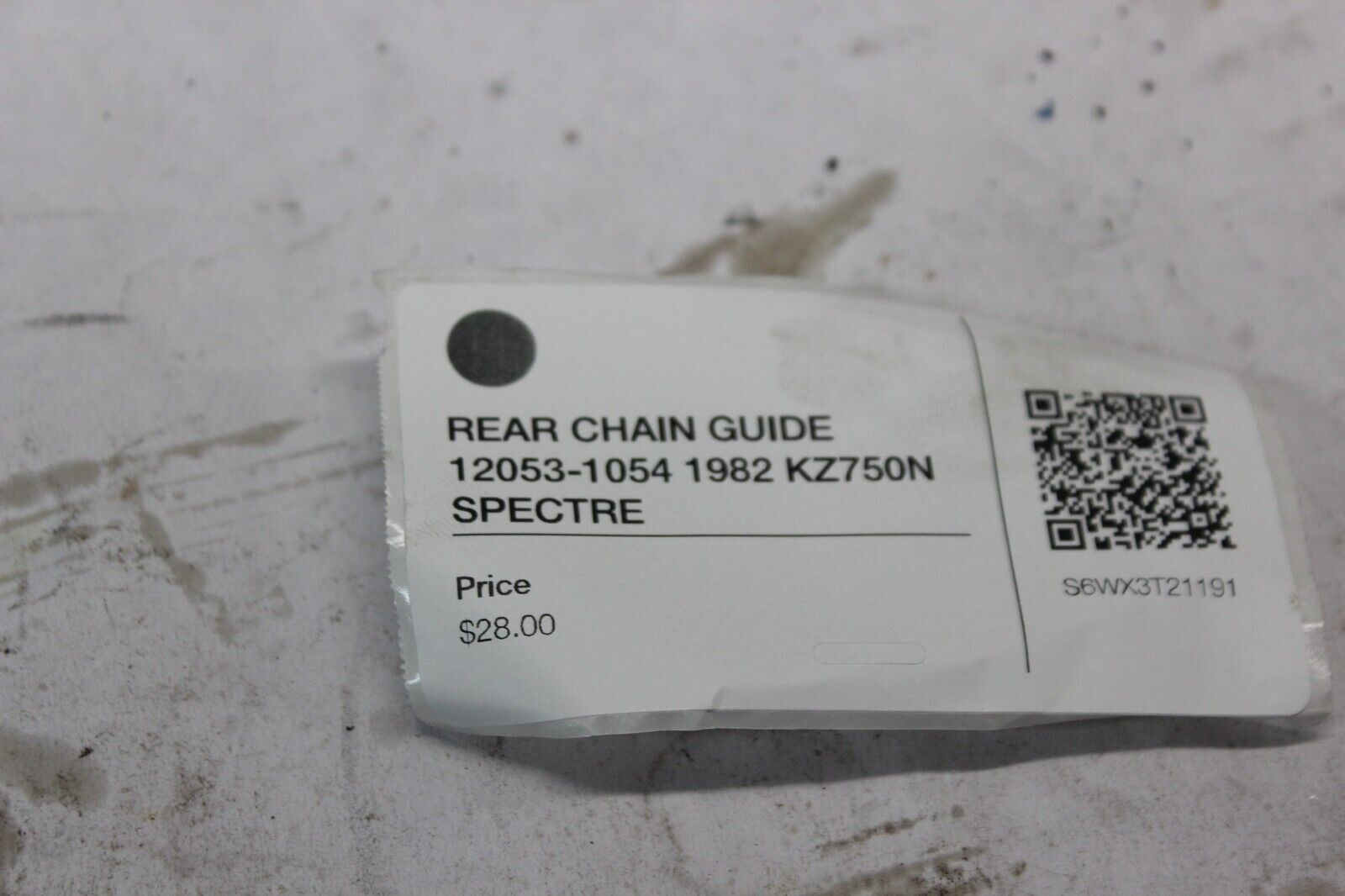 REAR CHAIN GUIDE 12053-1054 1982 KZ750N SPECTRE