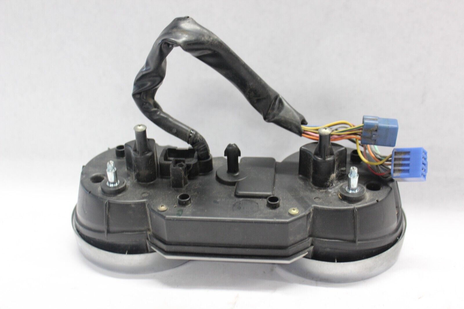 SPEEDOMETER ASSY 34120-31F60 2001 GSF1200 SUZUKI BANDIT