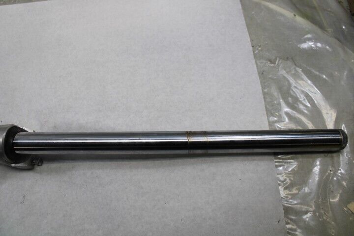 Front Fork Assy Right 51400-MB1-772 1983 Honda VF750