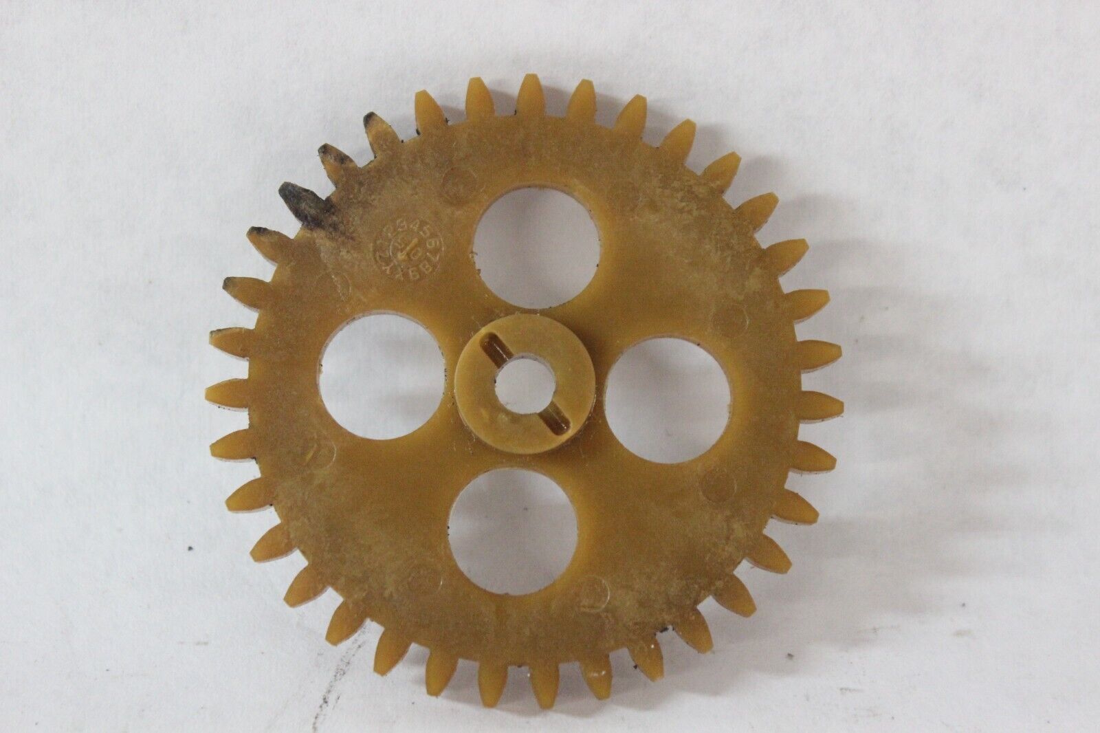OIL PUMP DRIVEN GEAR 2 16331-10G10 2006 BURGMAN AN650K6