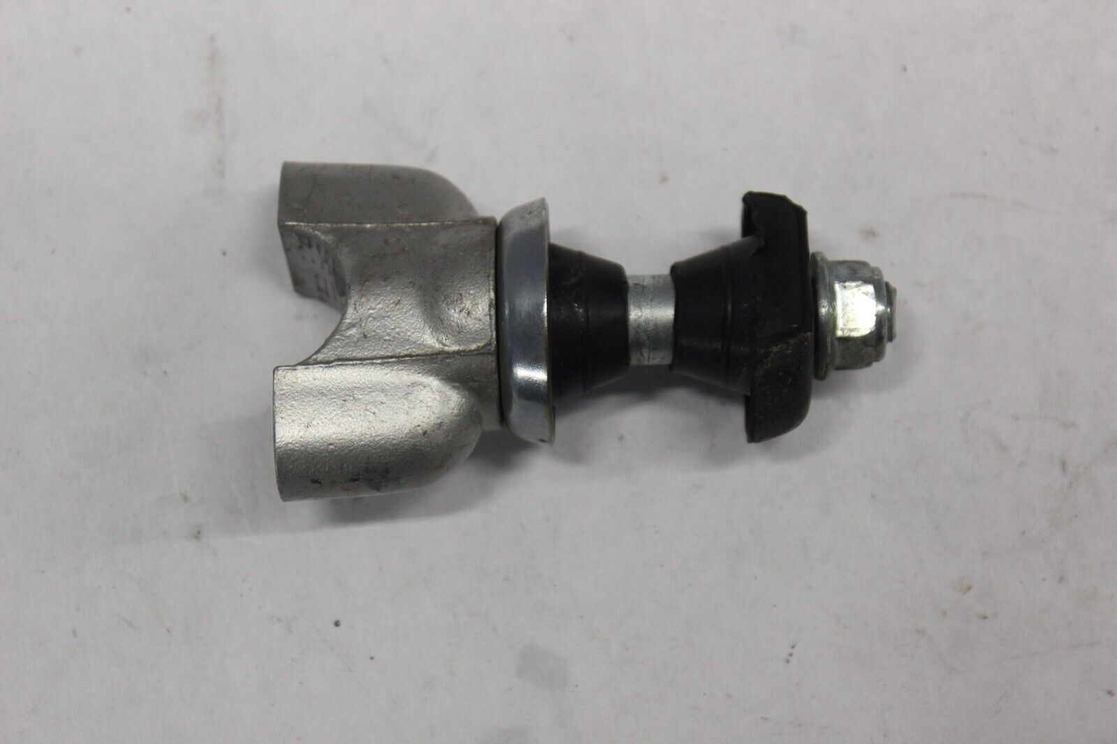 LOWER HANDLE HOLDER 56221-27E00 2001 GSF1200 SUZUKI BANDIT