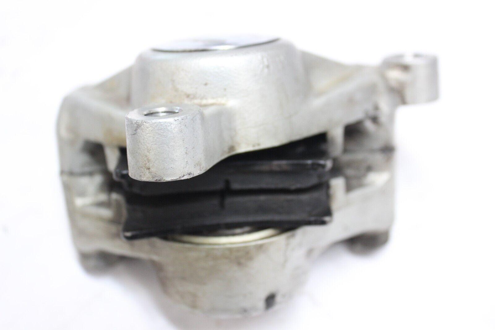 FRONT CALIPER RIGHT 42H-25810-01-00 1984 VIRAGO XV700L