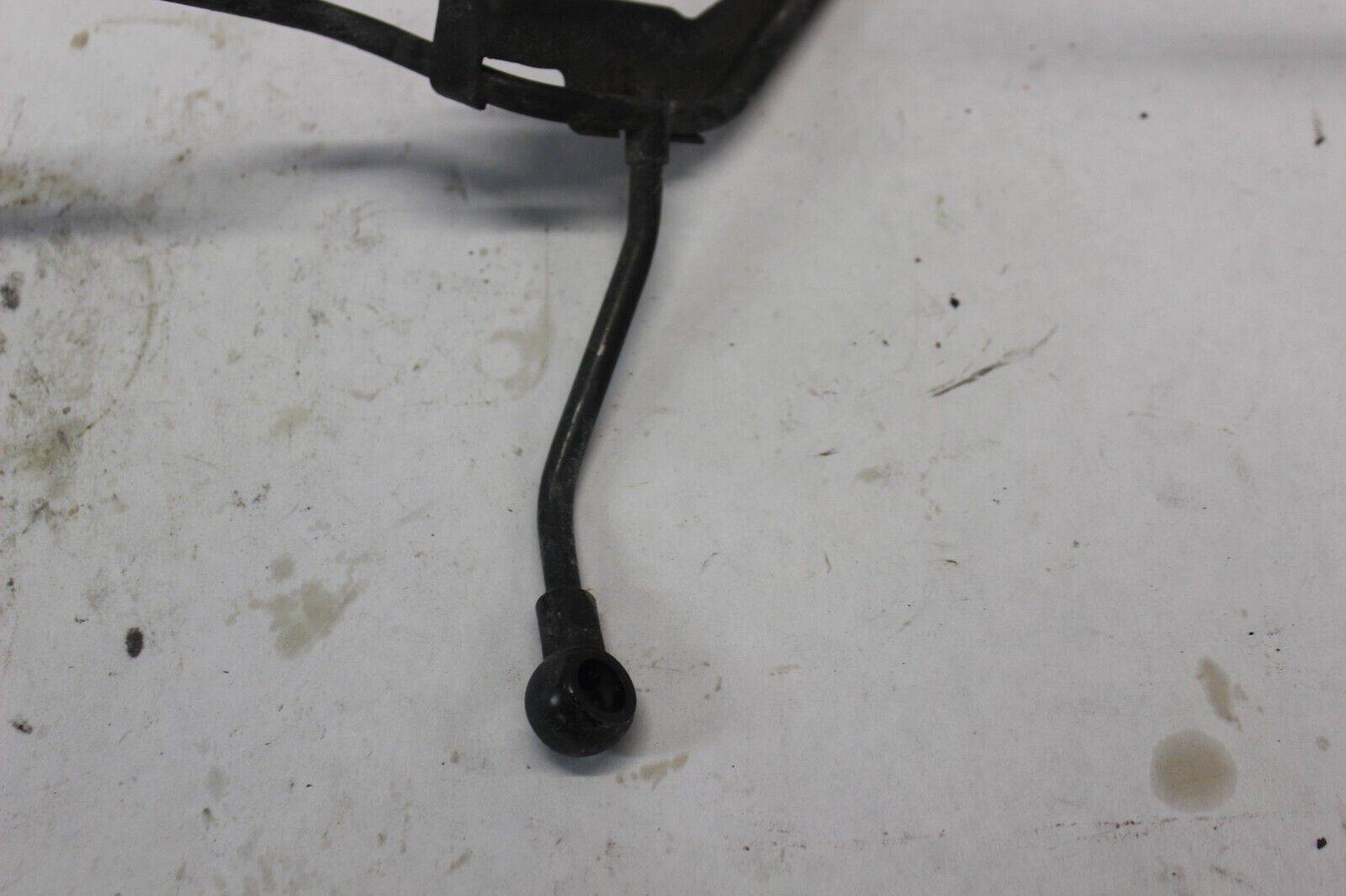 OIL PASSAGE PIPE B 12240-MB0-871 1984 HONDA VF700C