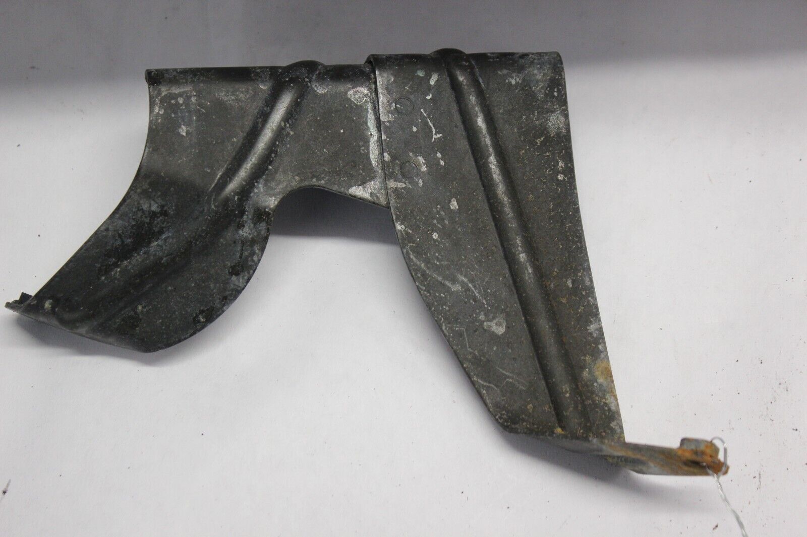 SIDE COWL BRACKET LEFT 94550-32F00 2001 GSF1200 SUZUKI BANDIT