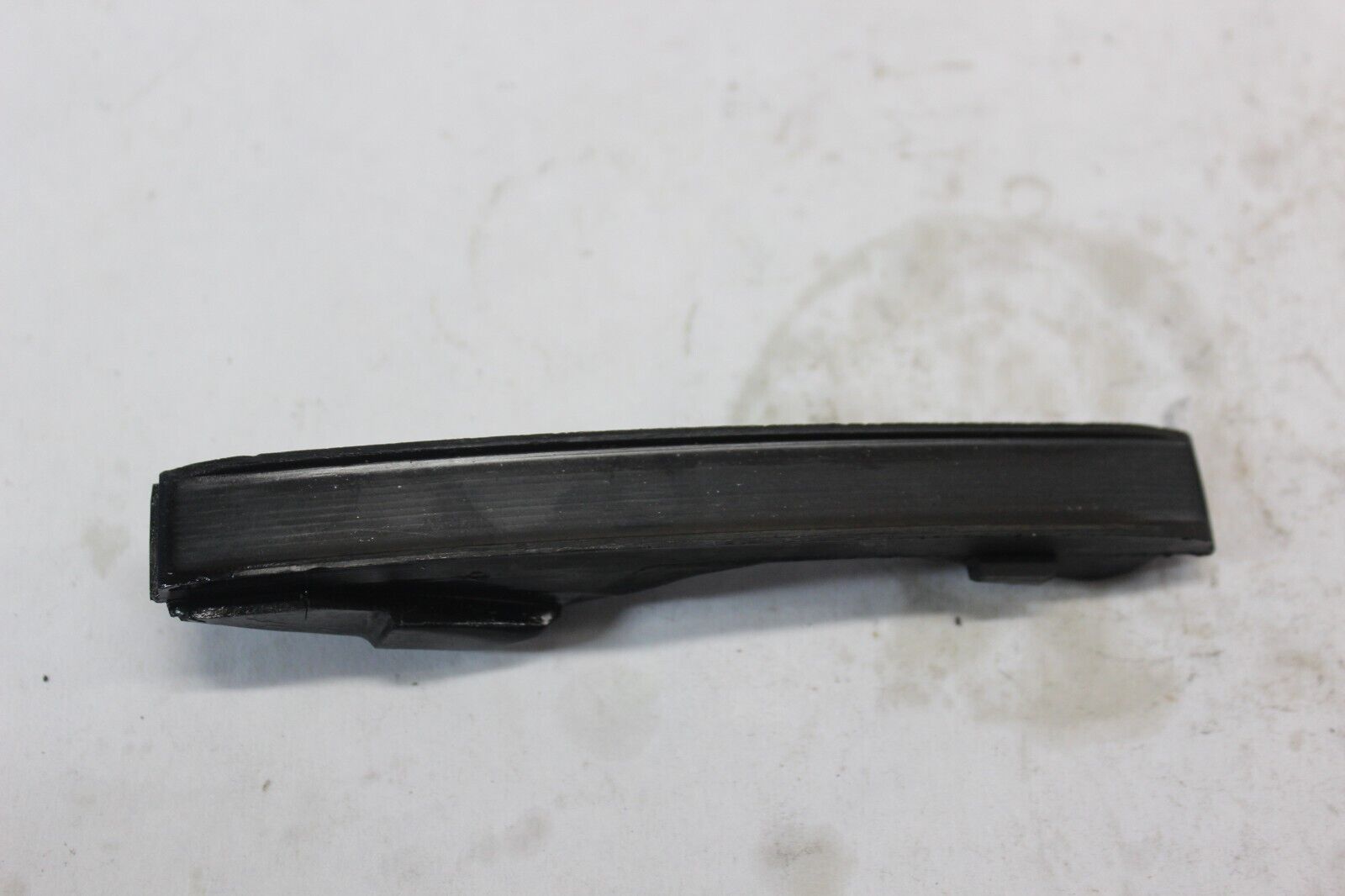 FRONT CHAIN GUIDE 12053-1058 1982 KZ750N SPECTRE