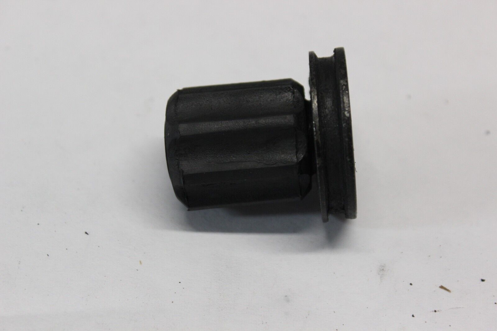 Mounting Rubber A 50201-MB0-000 1984 Honda VF700C