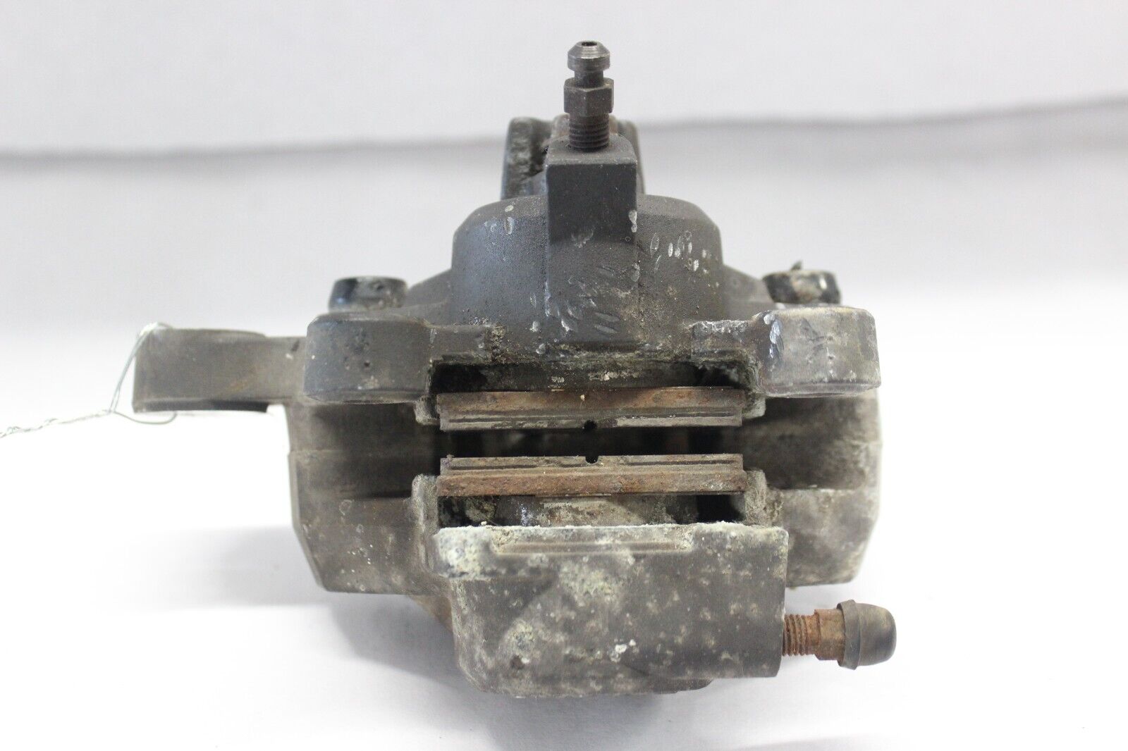 Rear Caliper #69100-05CG0-999 2001 GSF1200 SUZUKI BANDIT