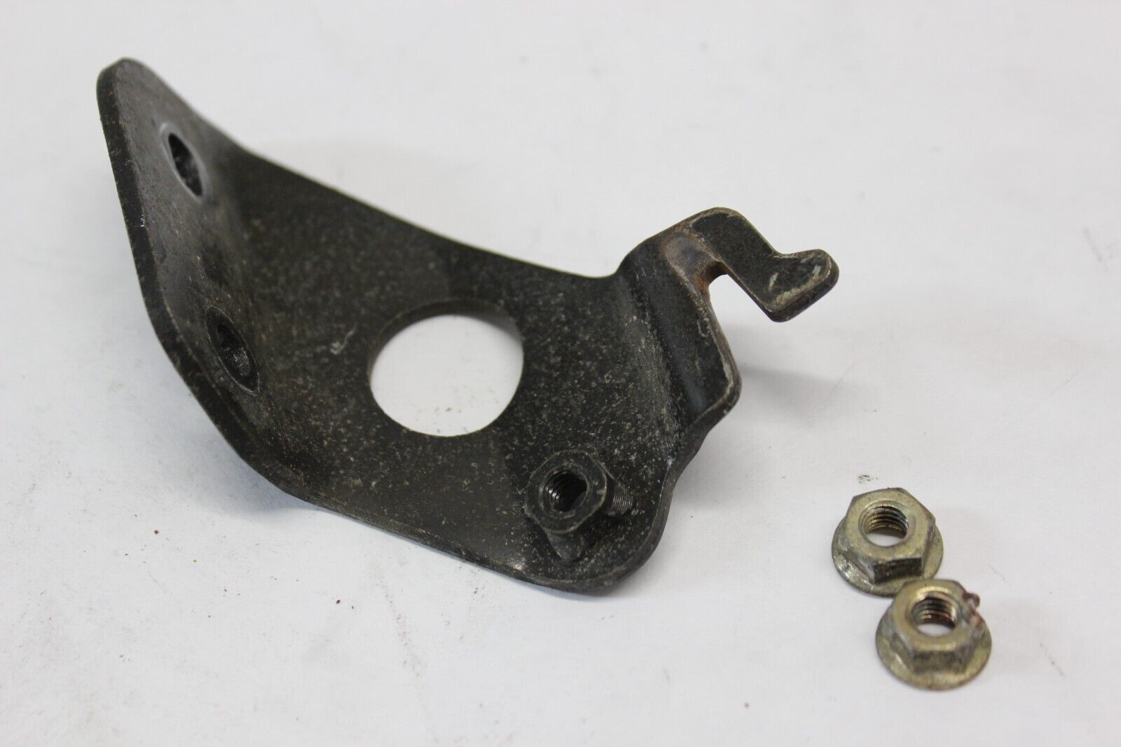 Seat Lock Plate Right 77102-MB1-870 1984 Honda VF700C