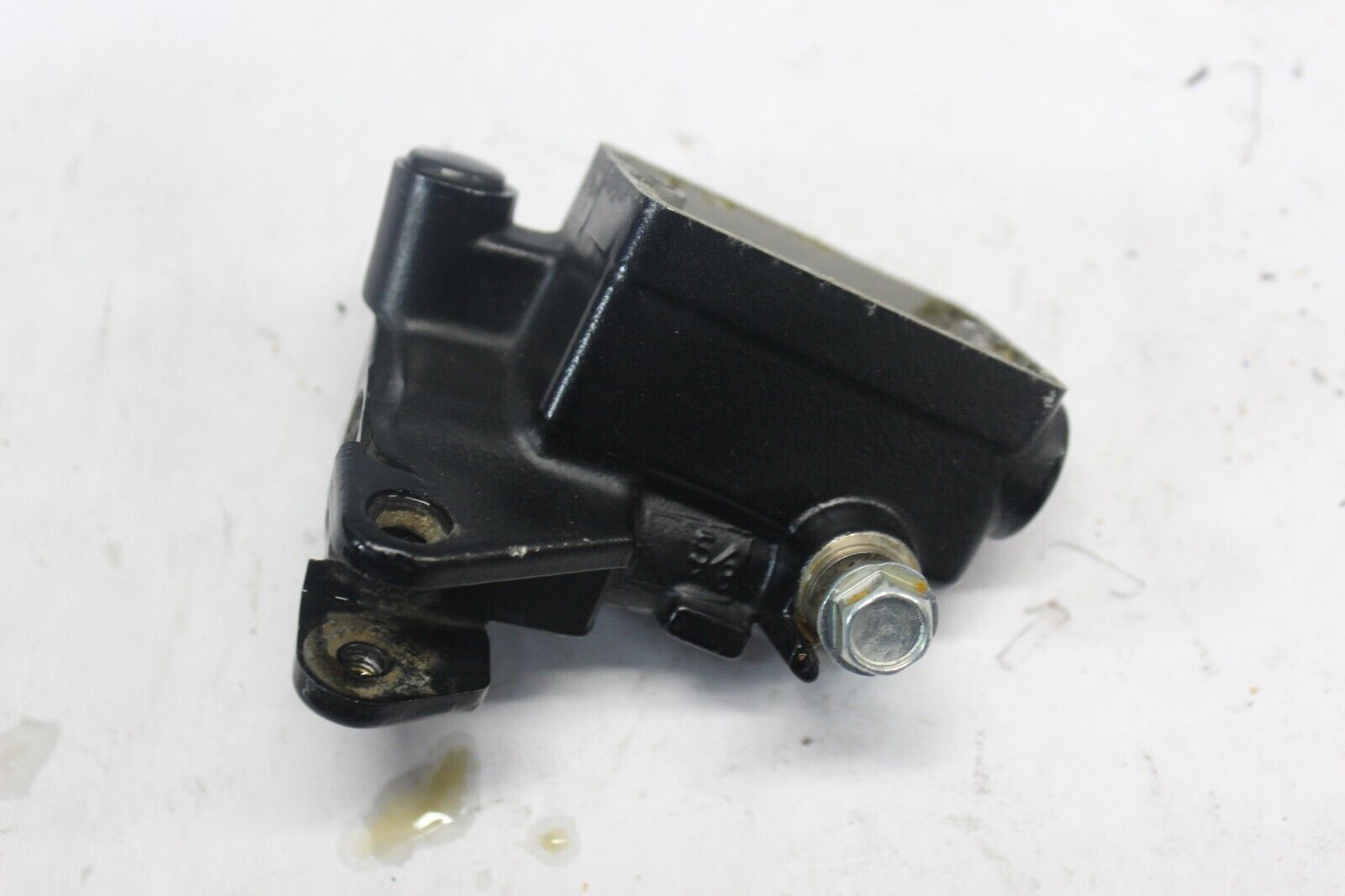 FRONT BRAKE MASTER CYLINDER(NO CAP)43015-1498 1996 KAW ZX-11
