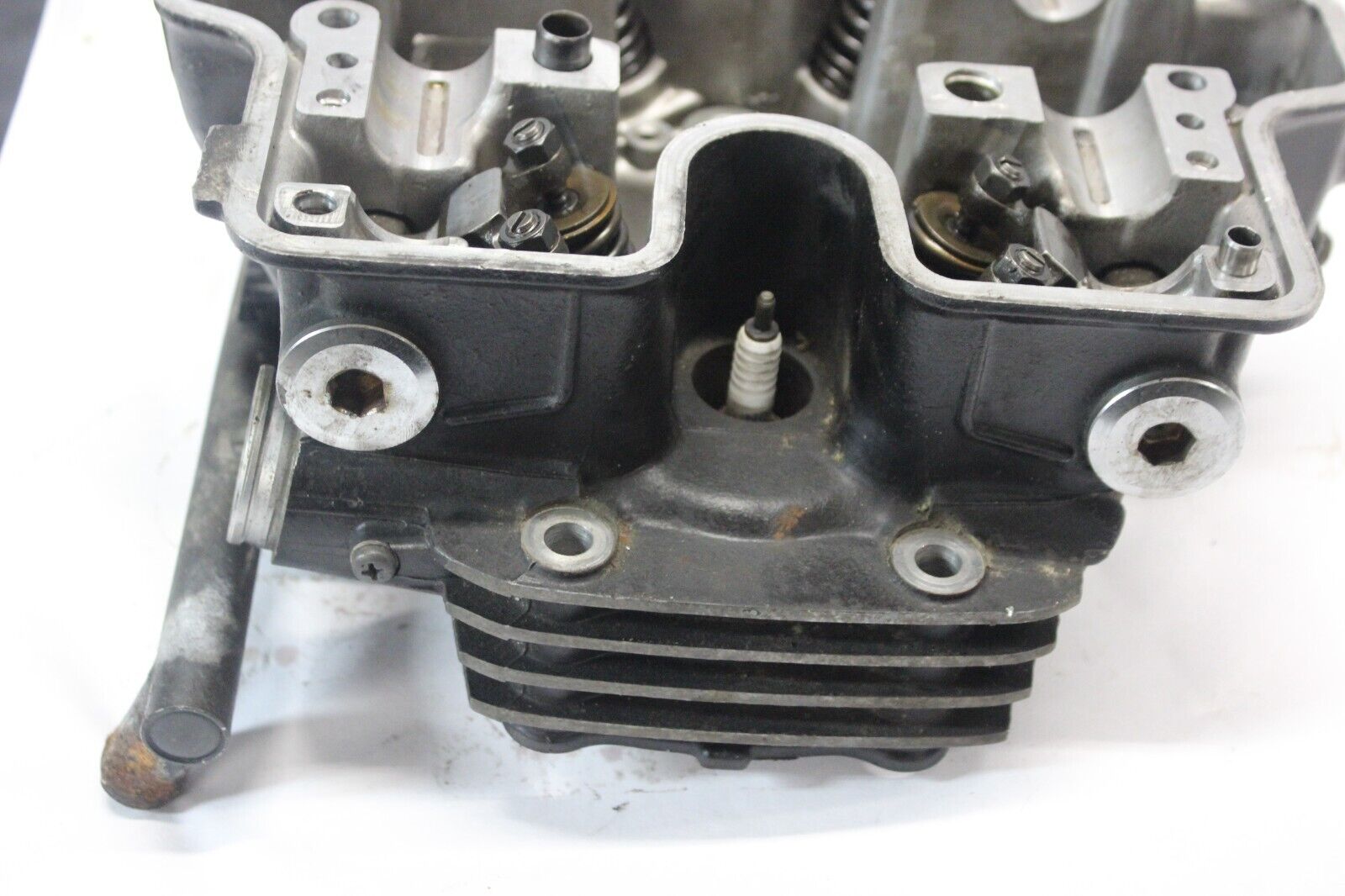 FRONT CYLINDER HEAD 12210-MB0-775 1984 HONDA VF700C