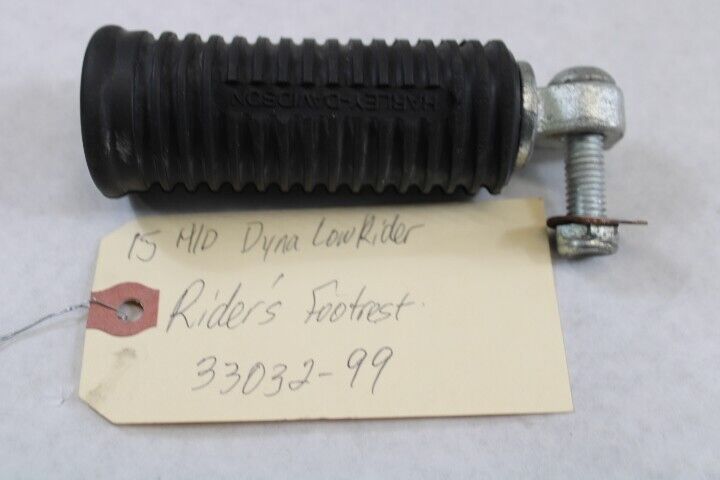 Rider’s Footrest 33032-99 2015 Harley Davidson Dyna Low Rider