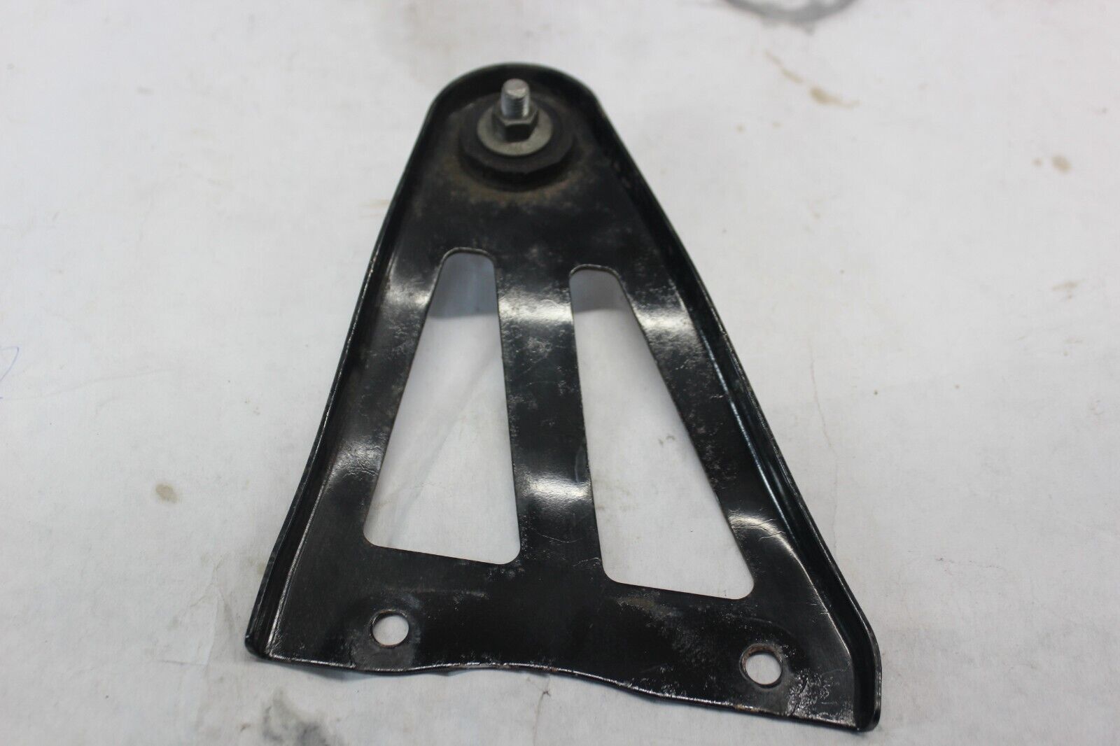 REAR MUFFLER BRACKET 14470-10G10 2006 BURGMAN AN650K6