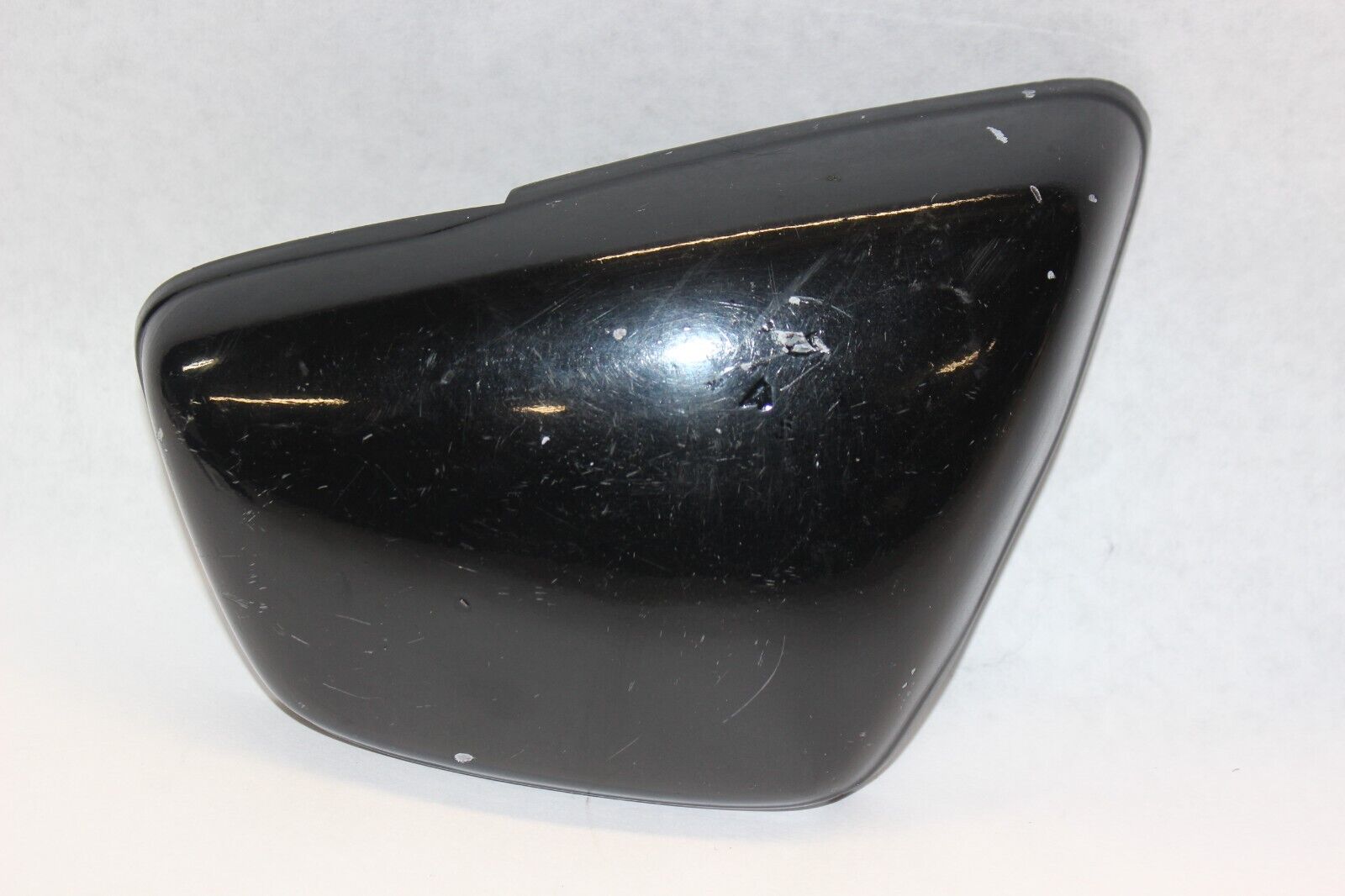 SIDE COVER RIGHT #2 BLACK 42X-21721-00-KM 1984 Yamaha VIRAGO XV700L