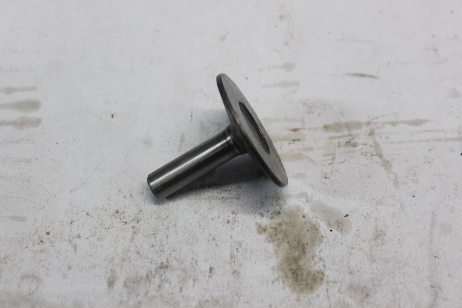 SPRING PLATE PUSH 13116-022 1982 KZ750N SPECTRE