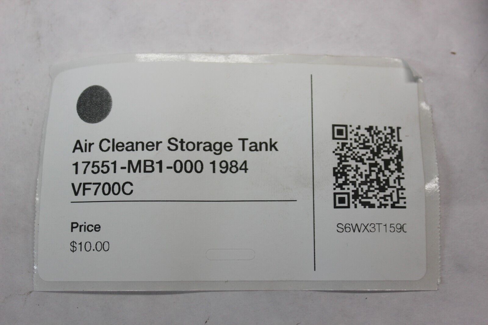 Air Cleaner Storage Tank 17551-MB1-000 1984 Honda VF700C
