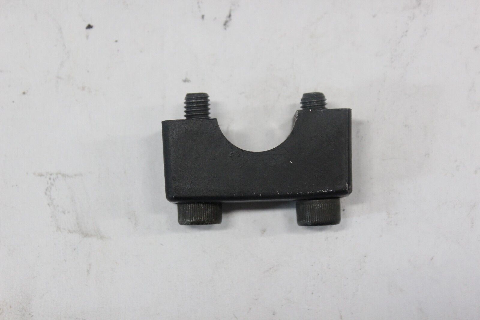 UPPER HANDLE HOLDER 46012-1027 1982 Kawasaki Spectre KZ750N