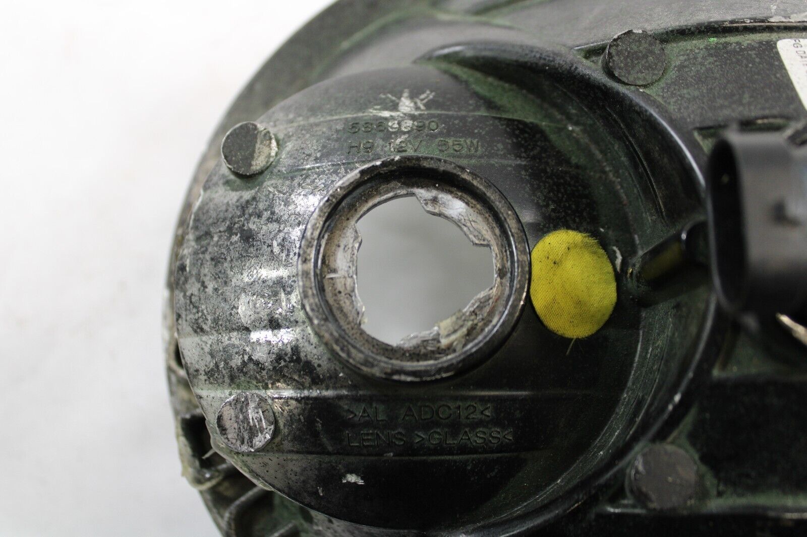 7" Headlamp Assy. Dual Halogen #67700062 Harley Davidson