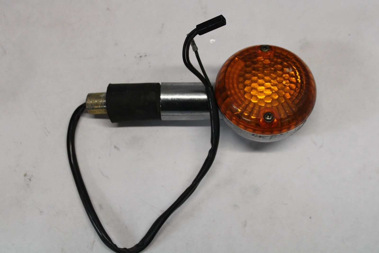REAR TURN SIGNAL LEFT 35604-10F10 2000 Suzuki Intruder VL1500