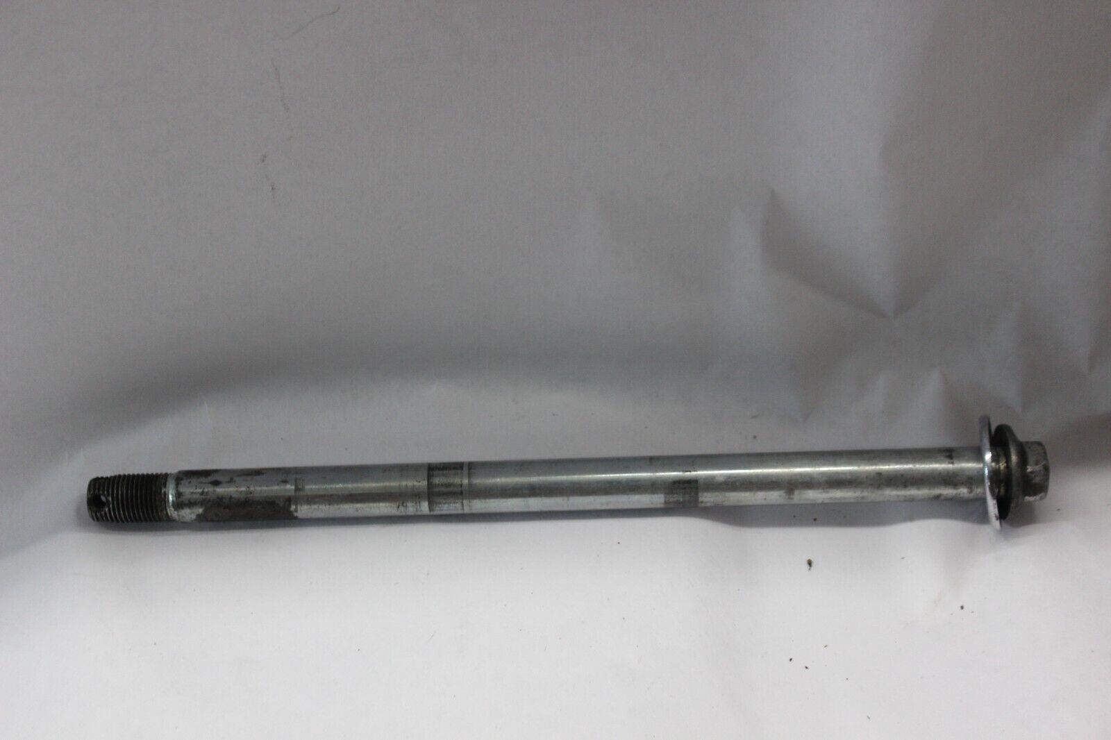 REAR AXLE 41068-1086 1982 Kawasaki Spectre KZ750N
