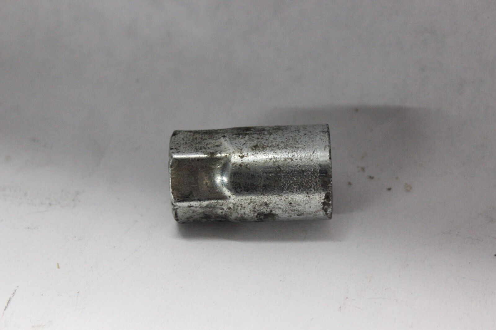 REAR PIVOT NUT 47606-09 2009 FLHTCU Harley Davidson