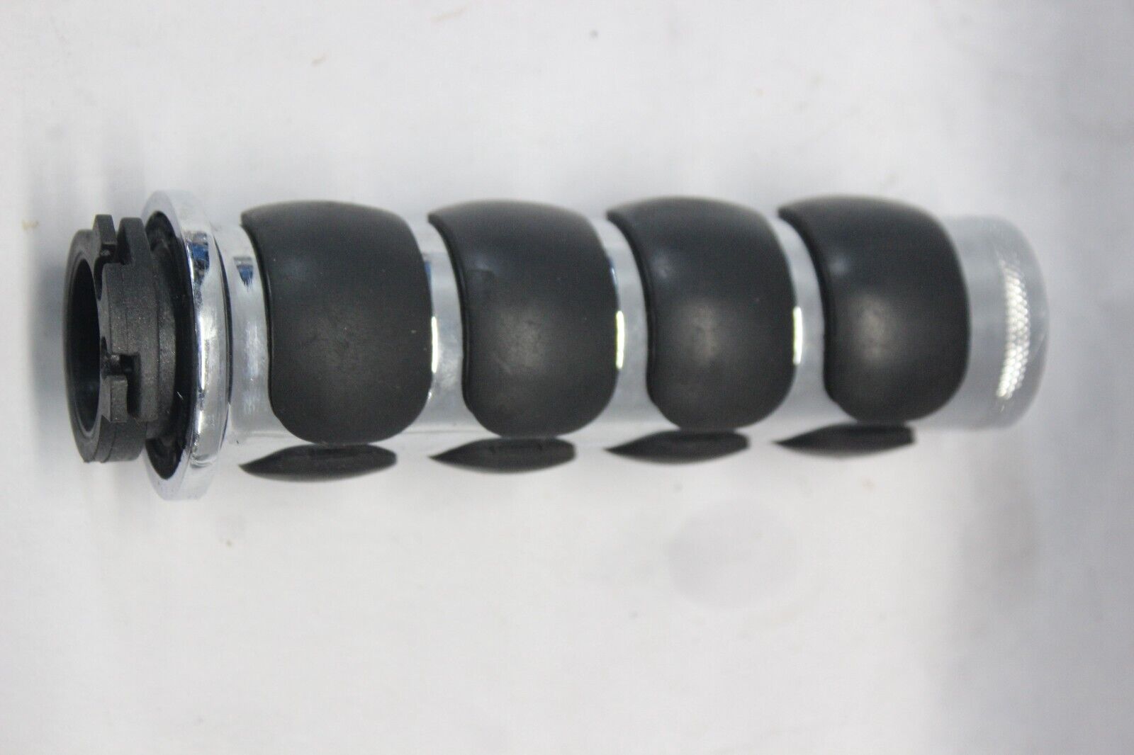 AFTERMARKET THROTTLE GRIP (BLK/CHROME) 2003 VL800 VOLUSIA