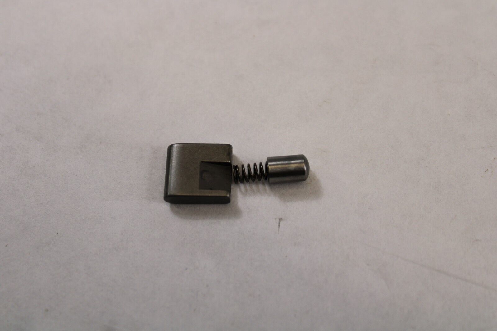 Ratchet Pawl B w/Plunger & Spring 24325-KA3-711 1997 Honda Magna VF750