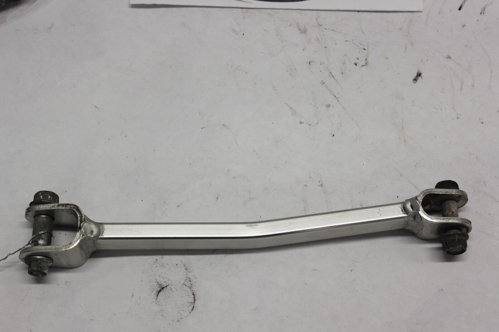 Rear Torque Link 64310-33E00 1999 Suzuki GSX-R600