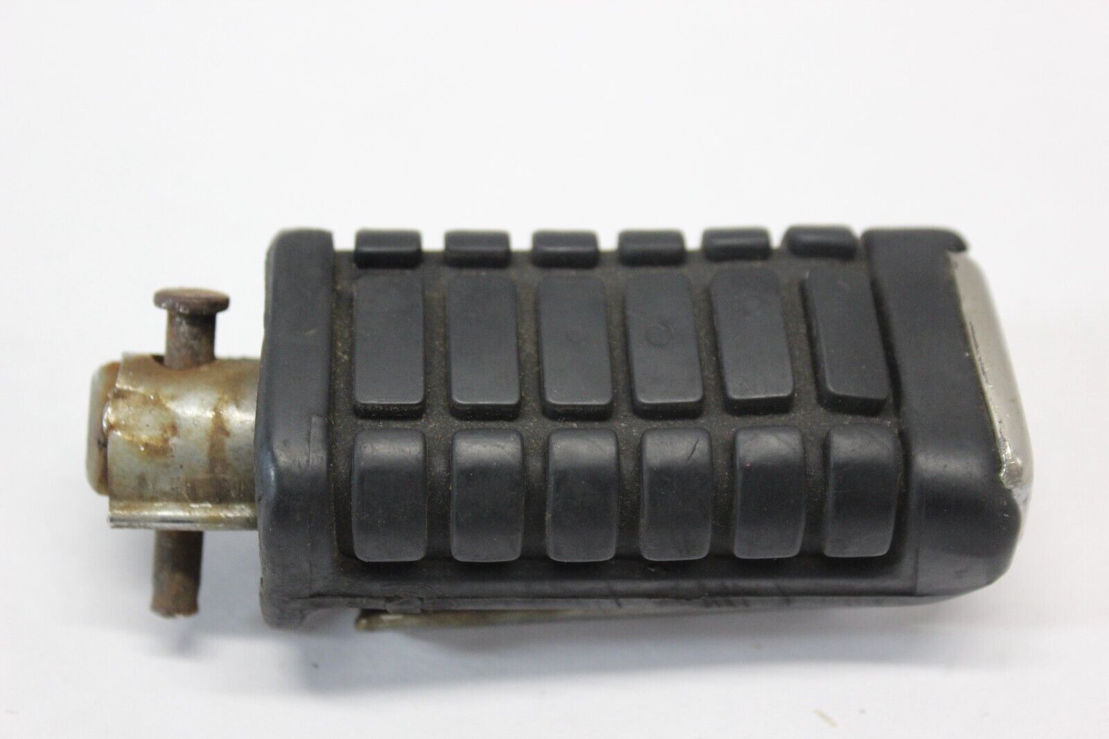 Passenger Footpeg Right 50711-MB1-000 1984 Honda VF700C