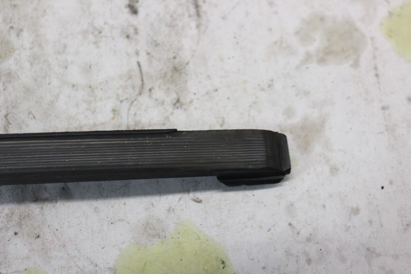 FRONT UPPER GUIDE 13235-1053 1987 VULCAN VN750