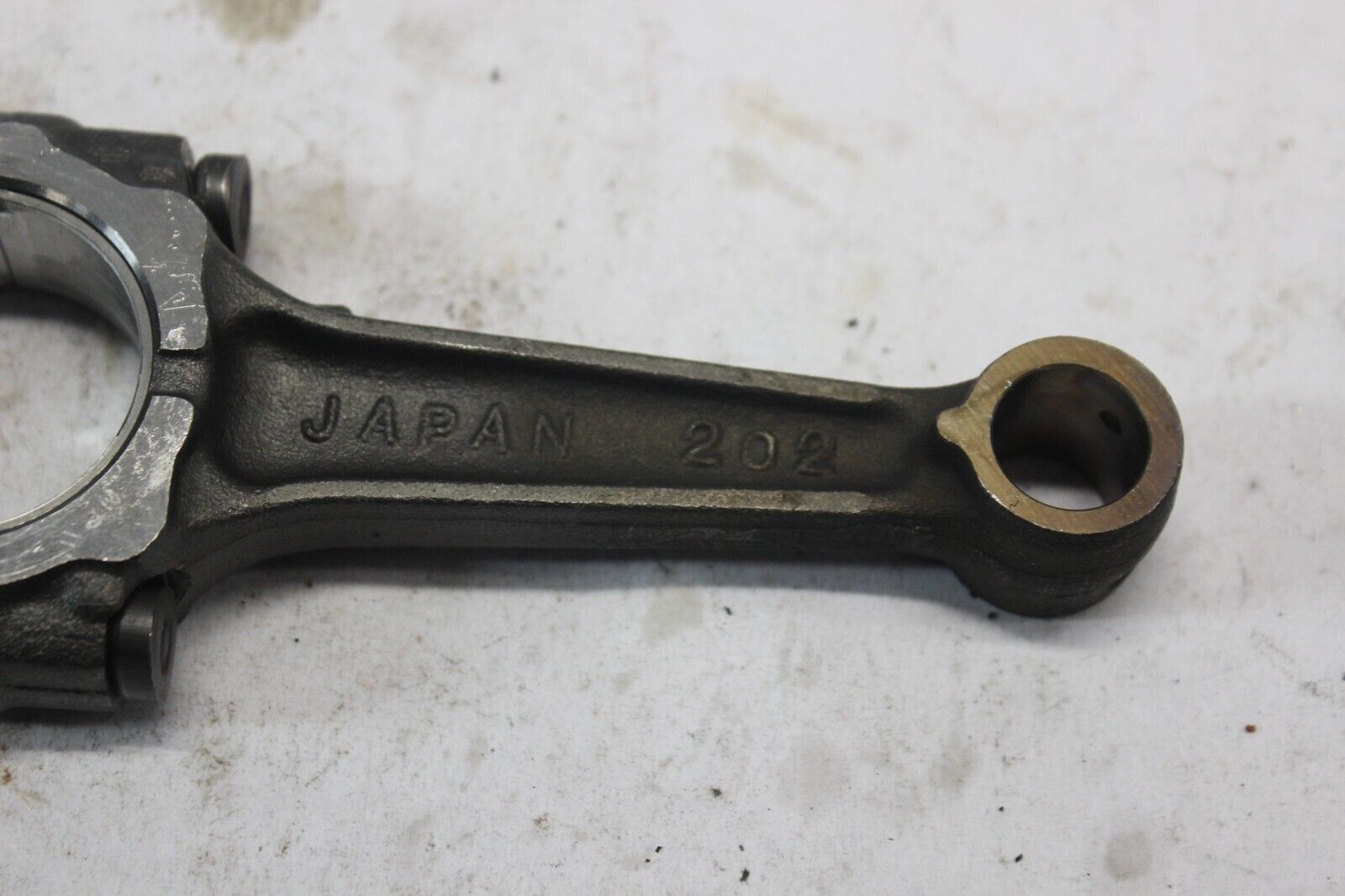 CONNECTING ROD ASSY 13251-1007-JJ 1982 KZ750N SPECTRE
