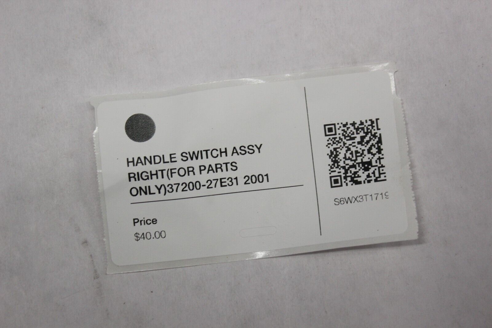 HANDLE SWITCH ASSY RIGHT (FOR PARTS ONLY) 37200-27E31 2001 GSF1200 SUZUKI BANDIT