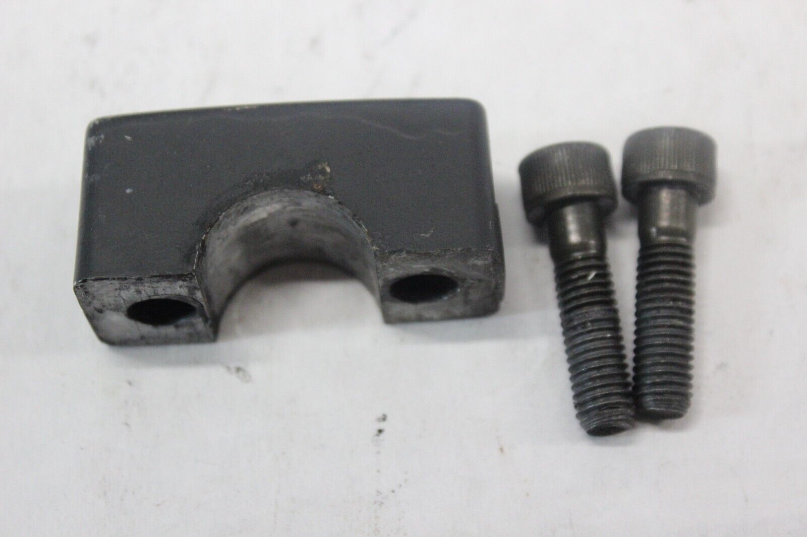 UPPER HANDLE HOLDER 46012-1027 1982 Kawasaki Spectre KZ750N