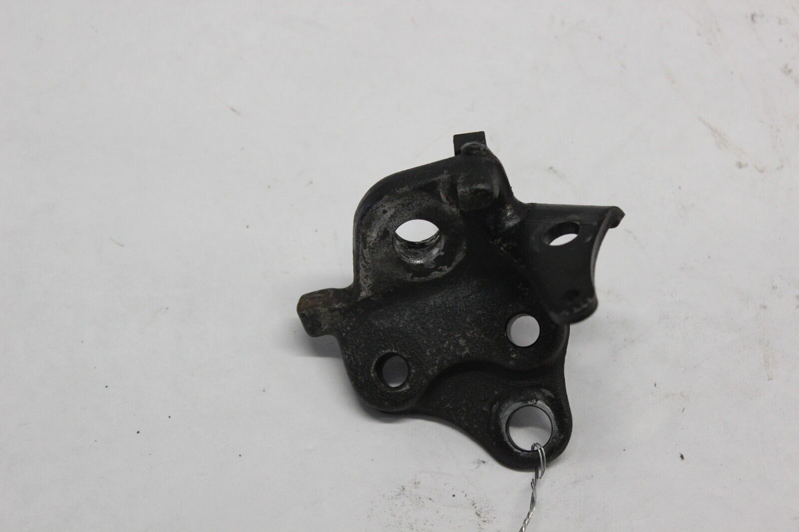 PROP STAND BRACKET 42330-33E30 1999 Suzuki GSX-R600