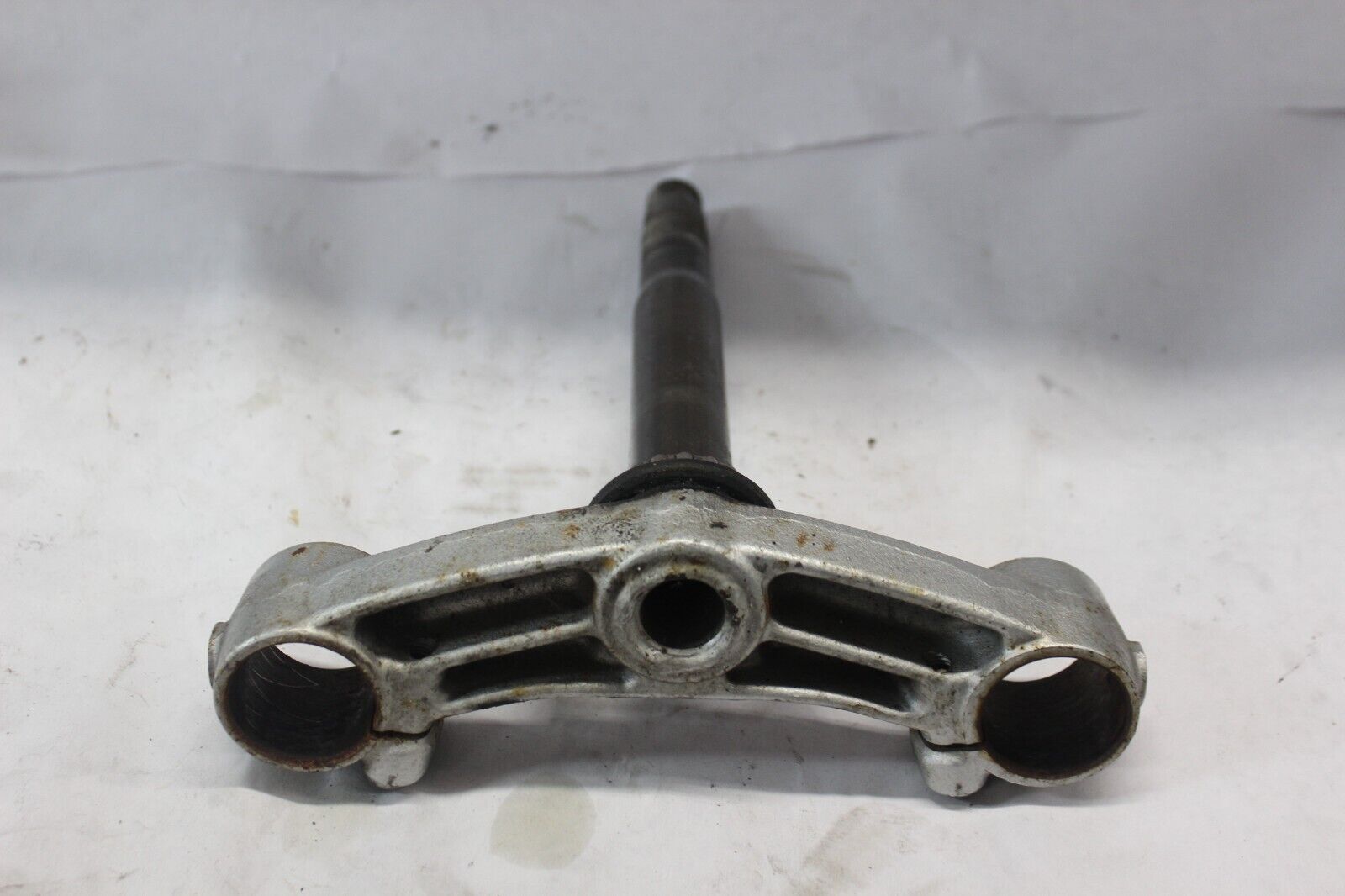 UNDER BRACKET (BOTTOM TREE) 2AE-23340-30-00 1996 Yamaha VIRAGO XV1100S