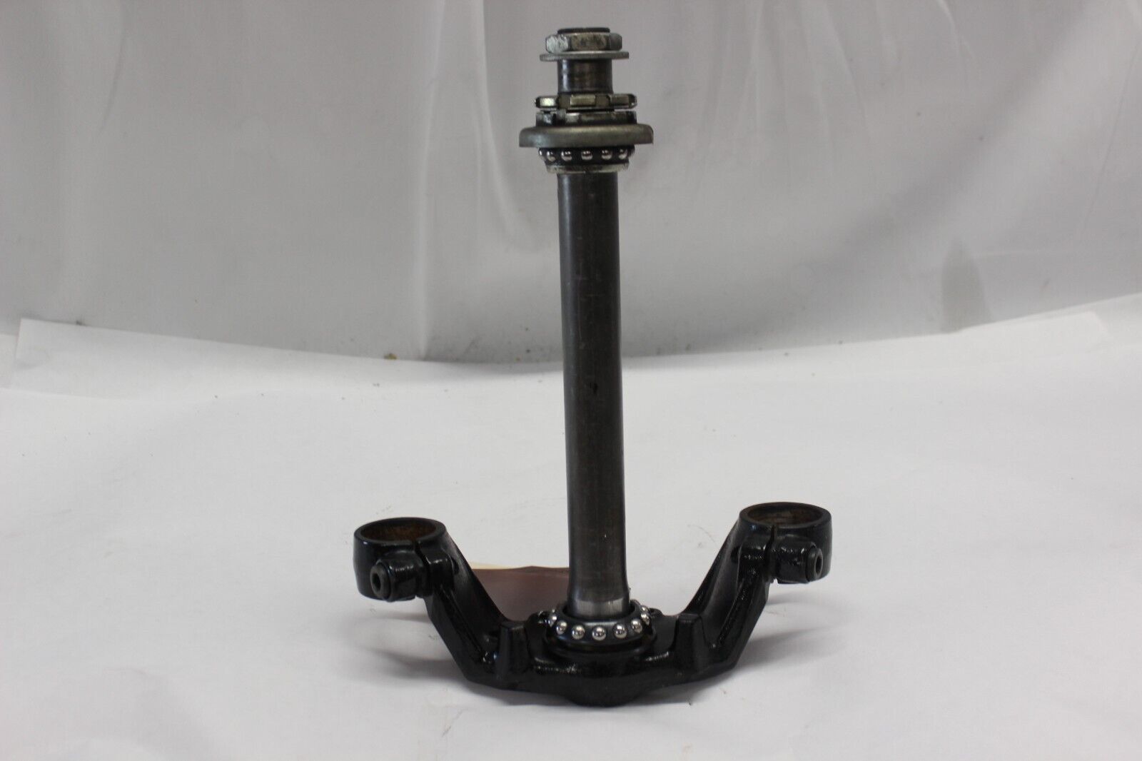 Steering Stem 53200-MB1-700 1984 Honda VF700C