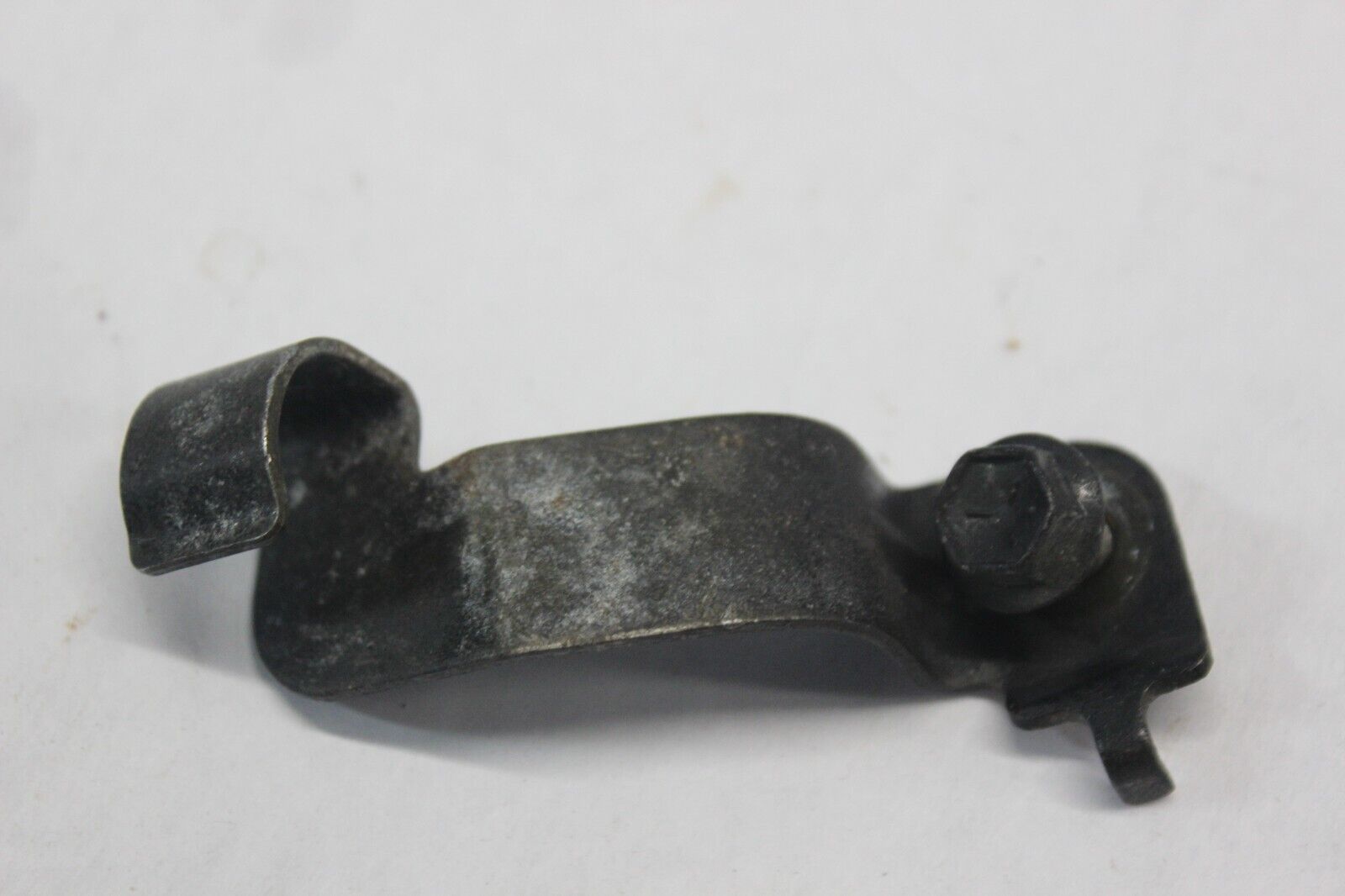 UPPER BRAKE HOSE CLAMP 59266-41F00 2003 VL800 VOLUSIA