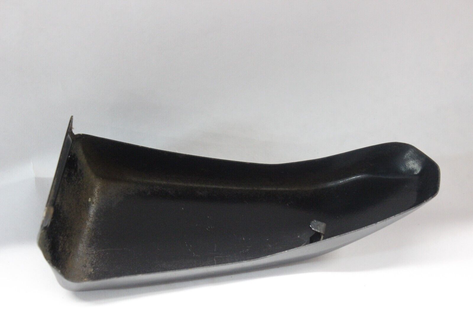 AIR FILTER COVER LEFT 14025-1428 1982 Kawasaki Spectre KZ750N