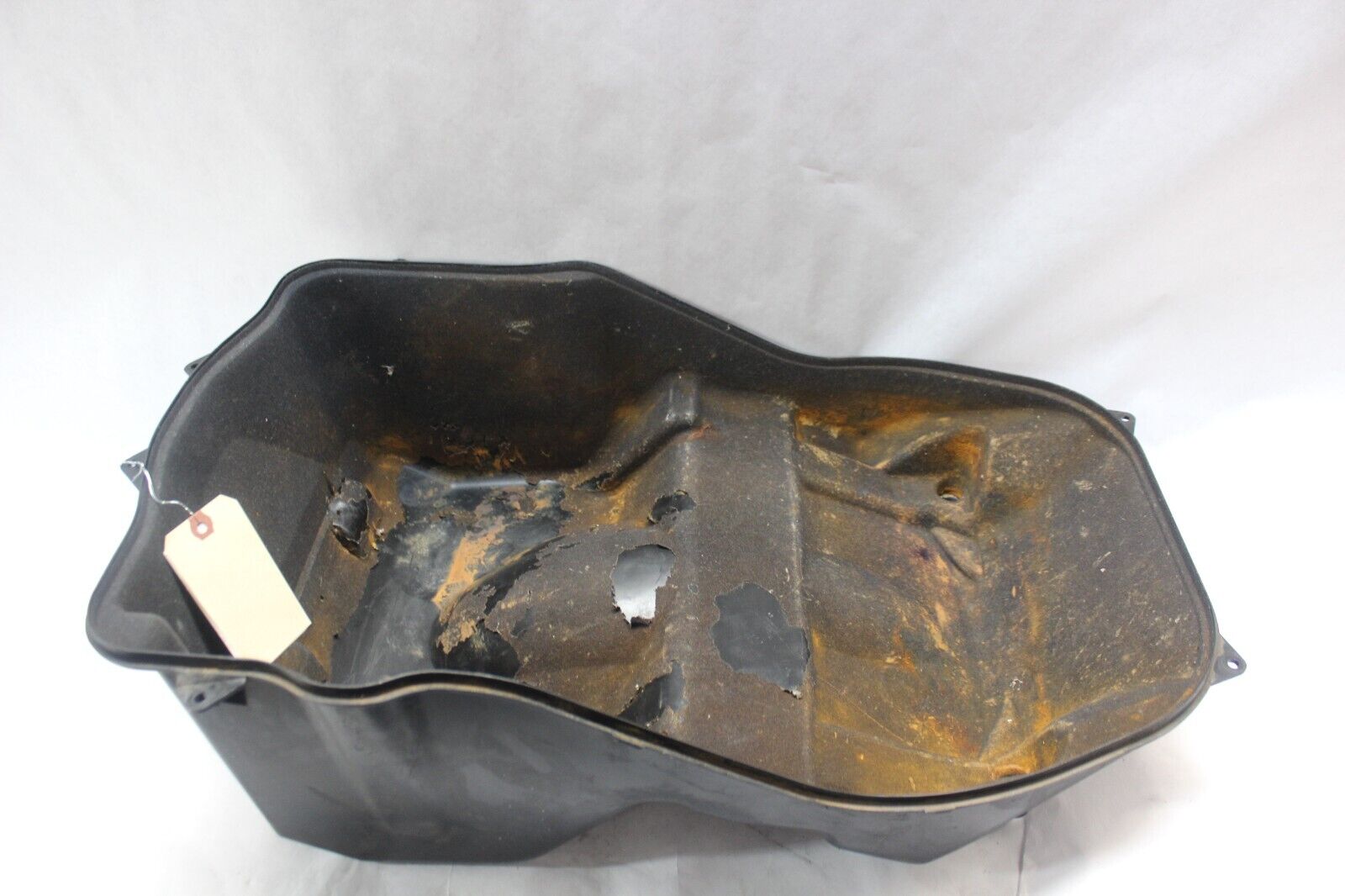 HELMET LOWER BOX 92211-10G10 2006 BURGMAN AN650K6