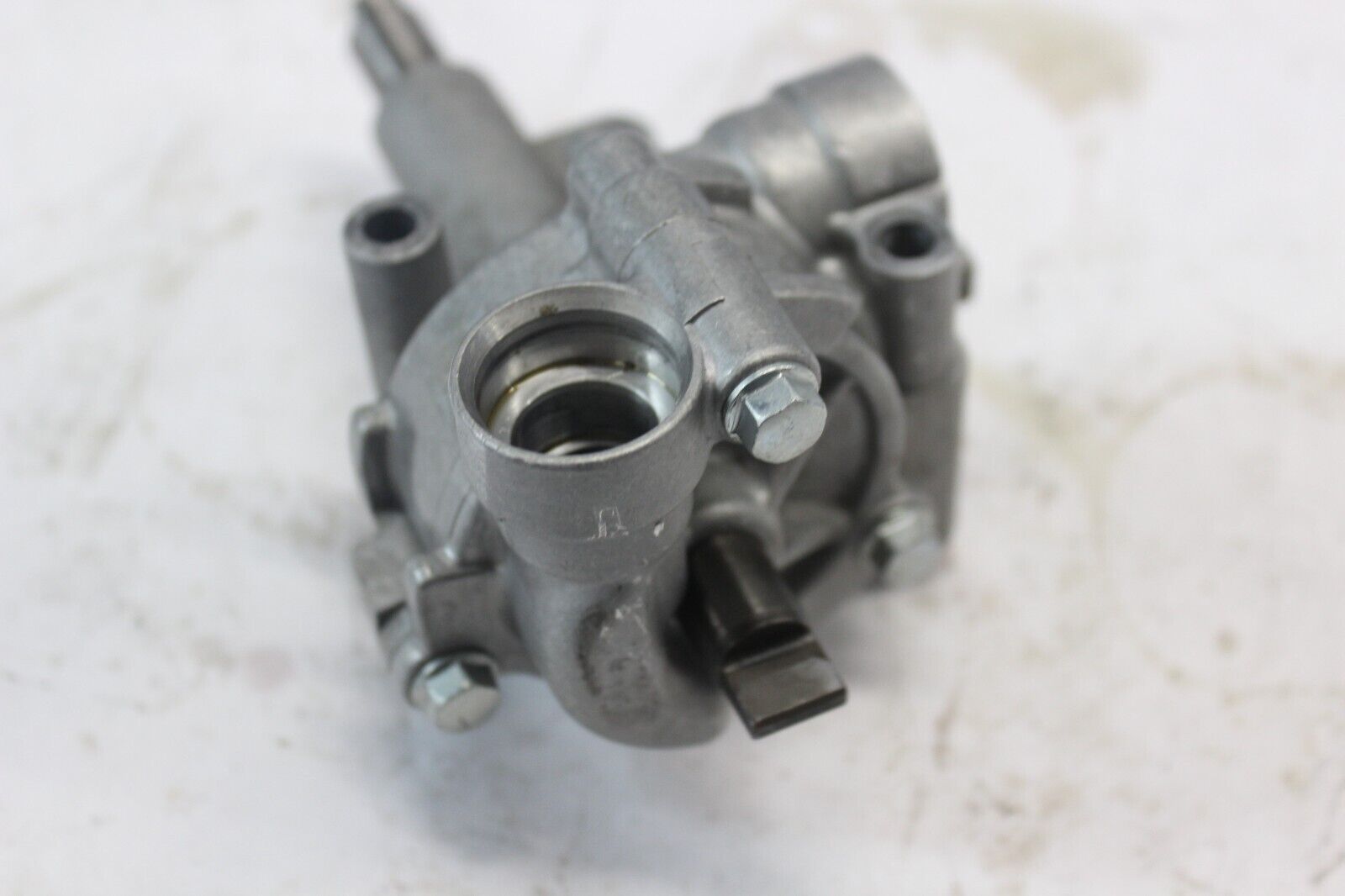 Oil Pump Assy 15100-MB0-010 1984 HONDA VF700C
