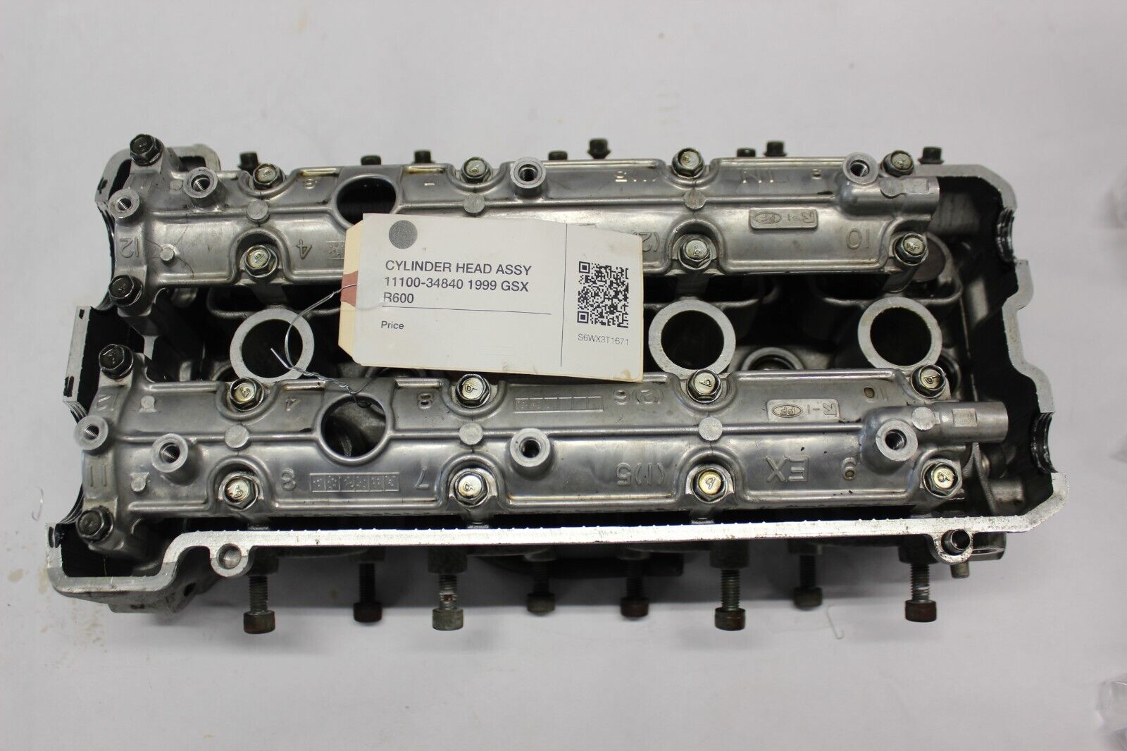 CYLINDER HEAD ASSY 11100-34840 1999 GSX R600