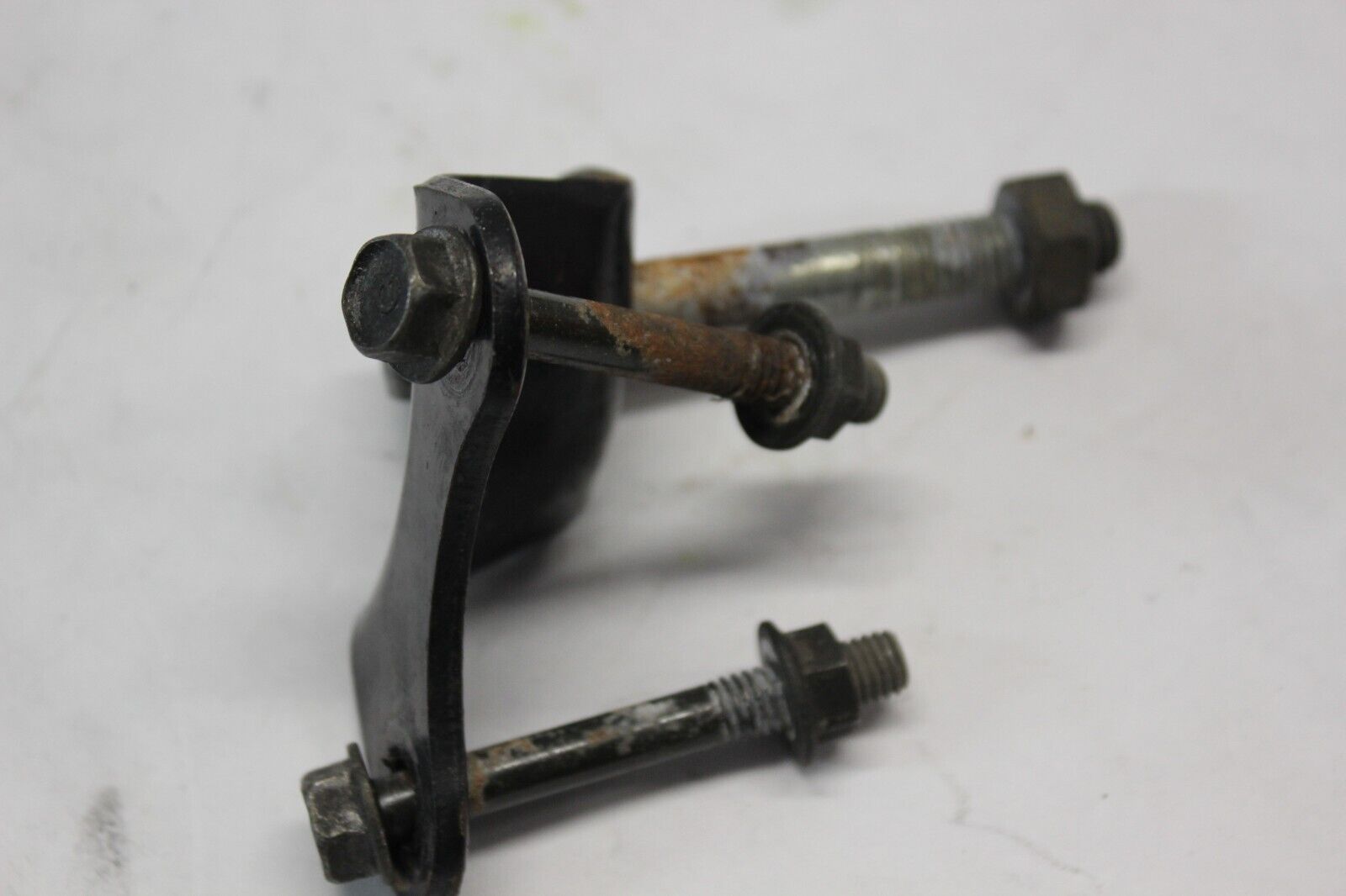 Front Engine Hanger Plate Right 50216-MB1-700 1984 Honda VF700C