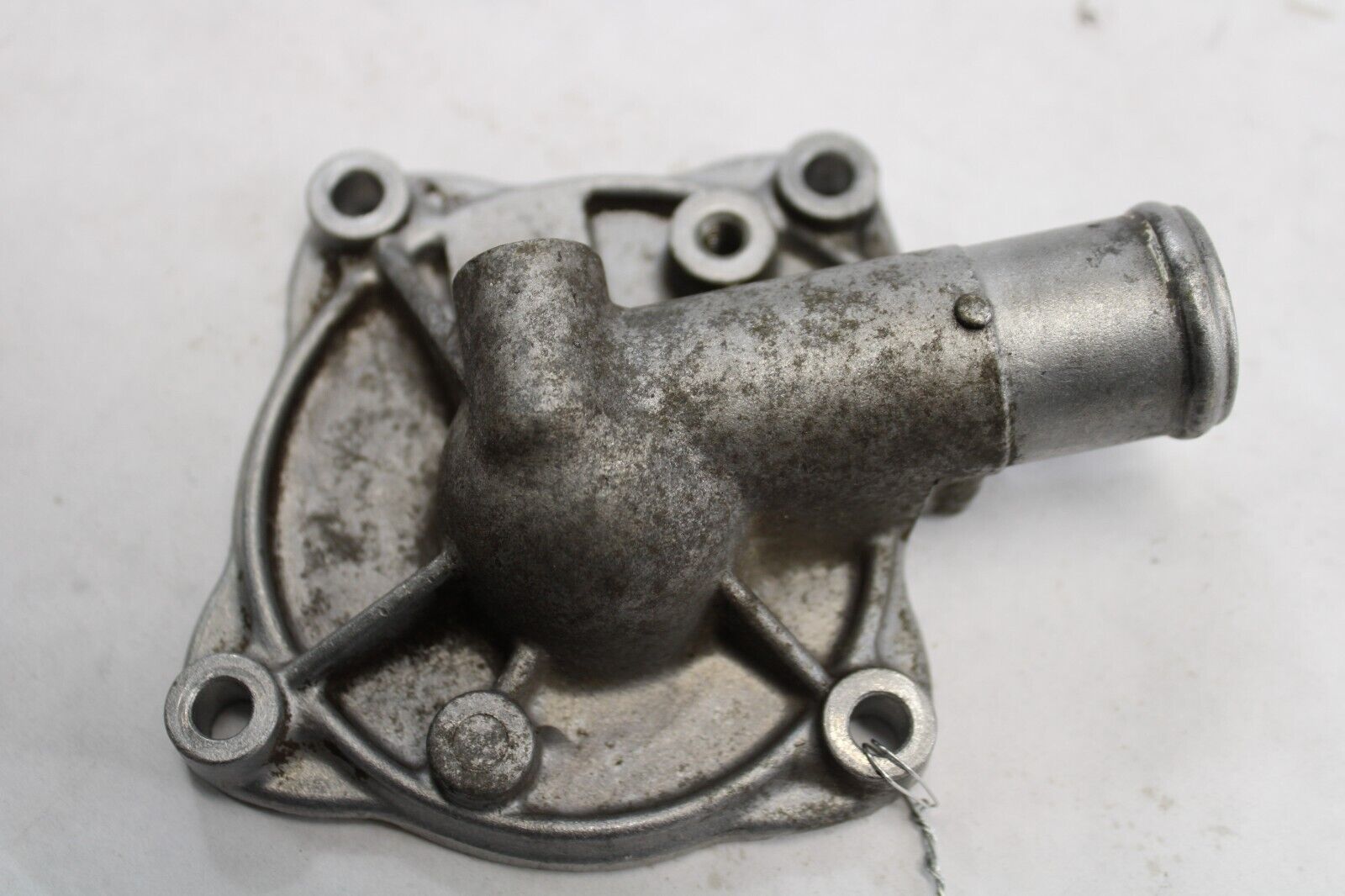 Water Pump Cover 19220-MZ5-000 1997 Honda Magna VF750