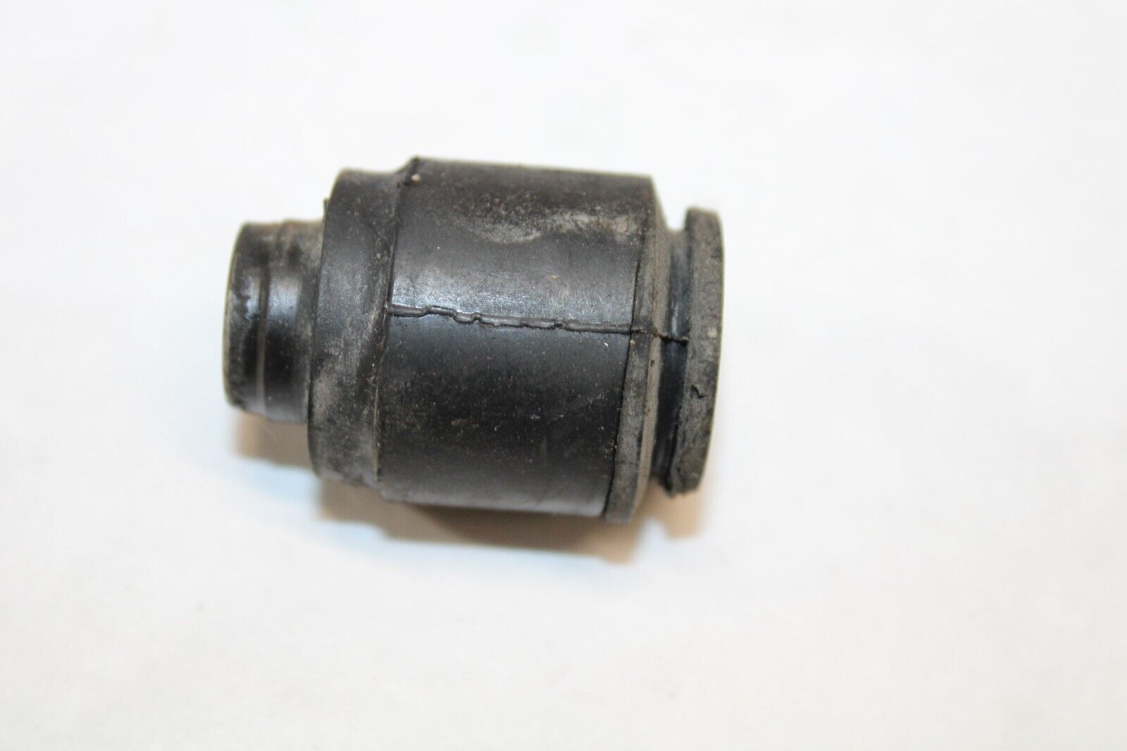 Mounting Rubber E 50205-MAH-000-2007 Honda Shadow Sabre VT1100C2