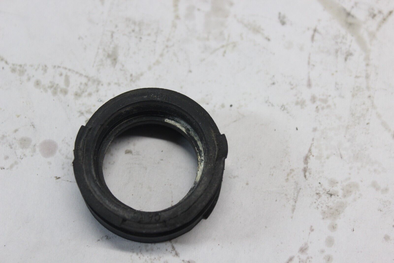 CARB INSULATER 16211-MB0-000 1984 Honda VF700C