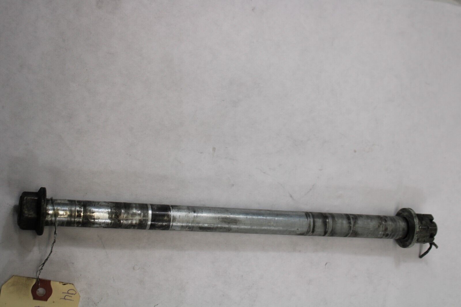 Rear Wheel Axle 41110-79 1994 Harley Davidson Ultra Classic