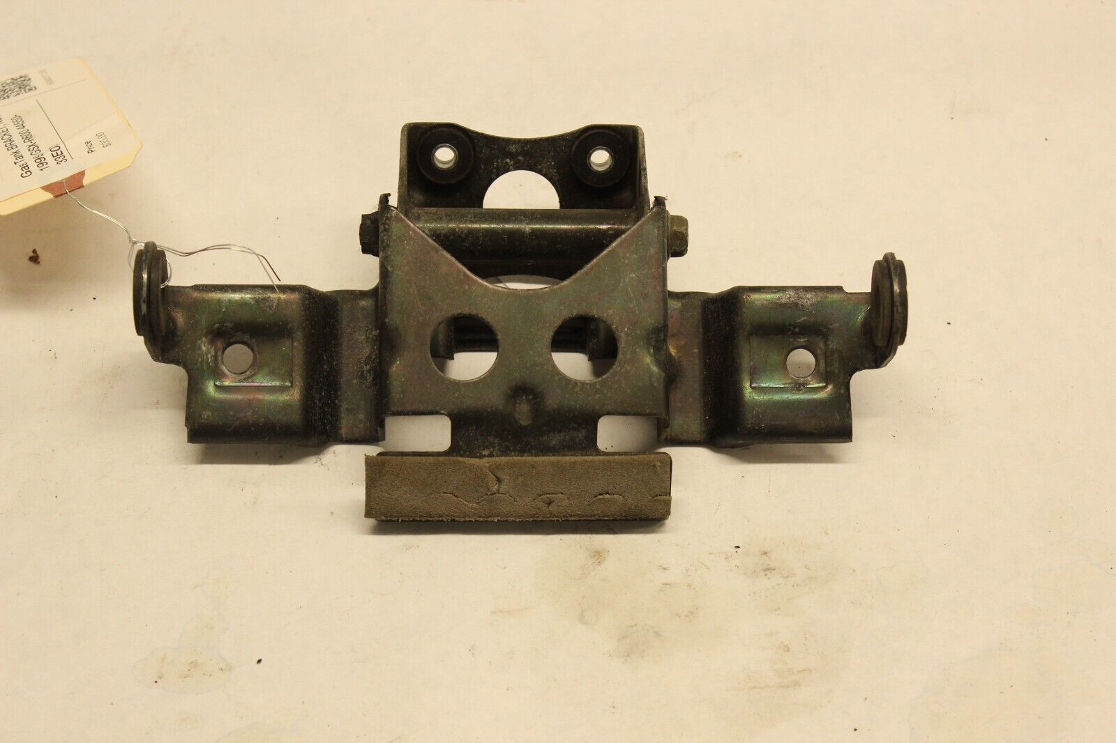 Gas Tank BRACKET, NO.2 1999 Suzuki GSX-R600 44550-33E00