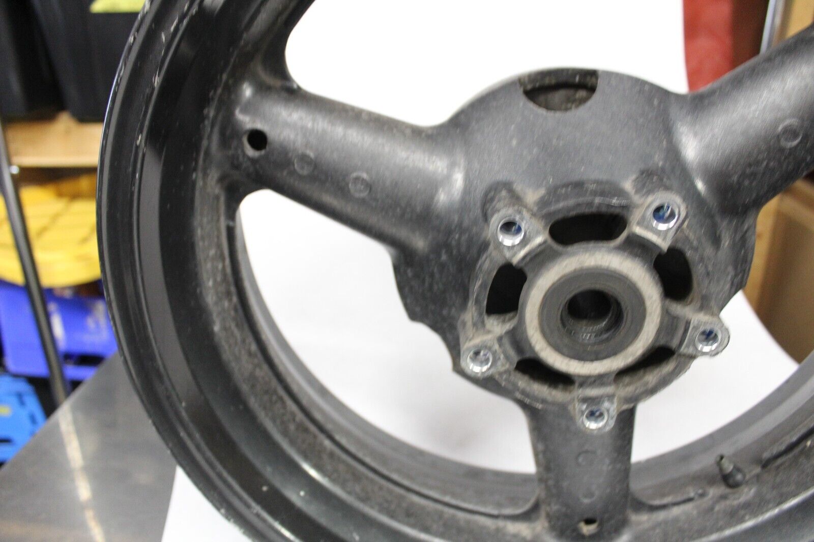 Rear Wheel 17" X 5.5" 2001 Suzuki Bandit 64111-17E11-35W