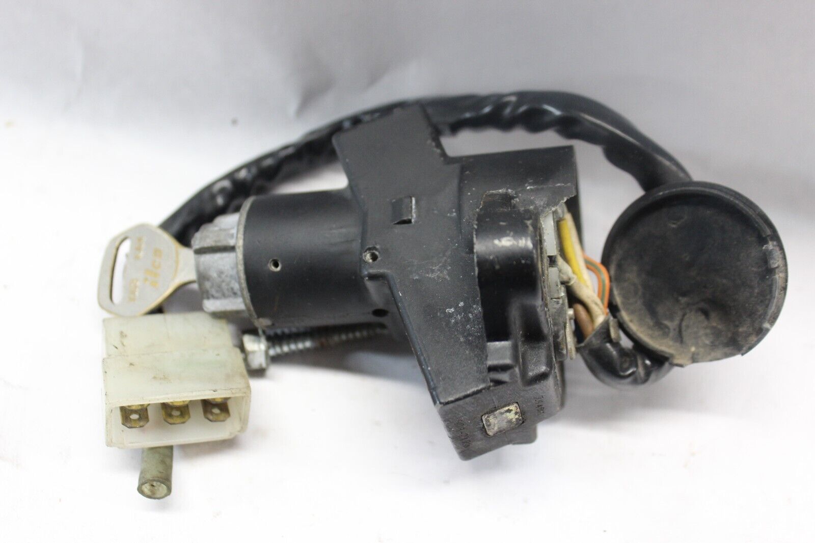 IGNITION SWITCH W/KEY 27005-5024 1982 Kawasaki Spectre KZ750N