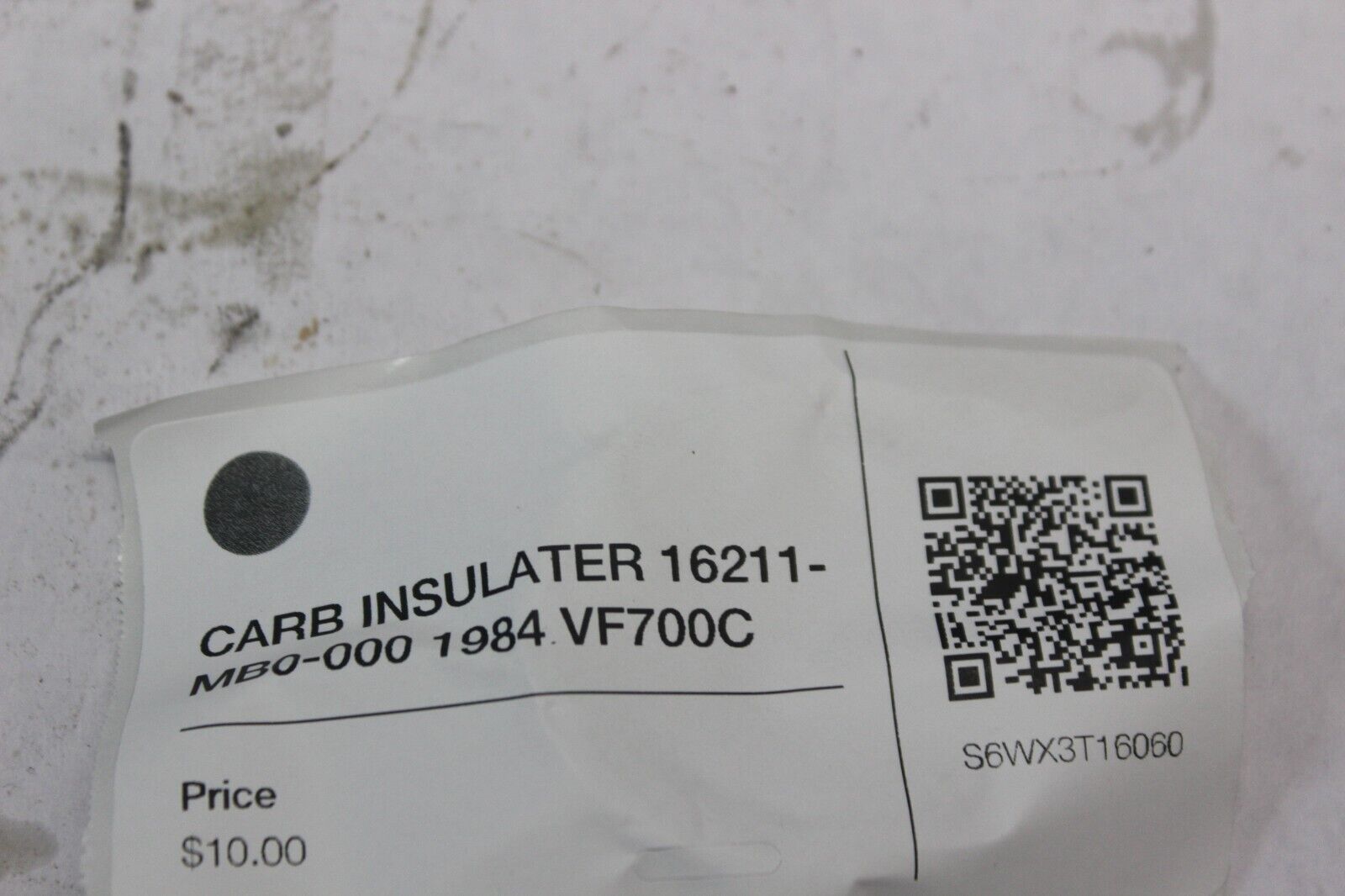 CARB INSULATER 16211-MB0-000 1984 Honda VF700C